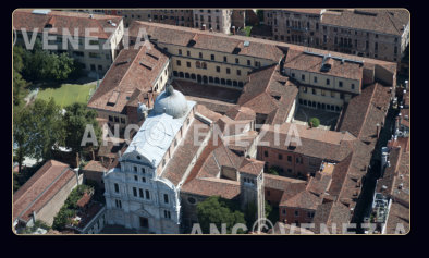 Veduta aerea del complesso monumentale del Convento di San Zaccaria