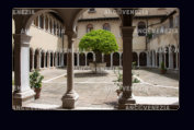 Interno del chiostro del Convento di San Zaccaria